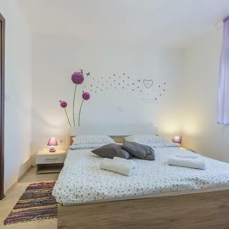 Kata Villa